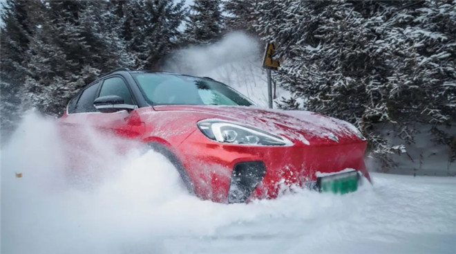 無懼-20℃極寒挑戰，極狐阿爾法T全地形實力出圈！