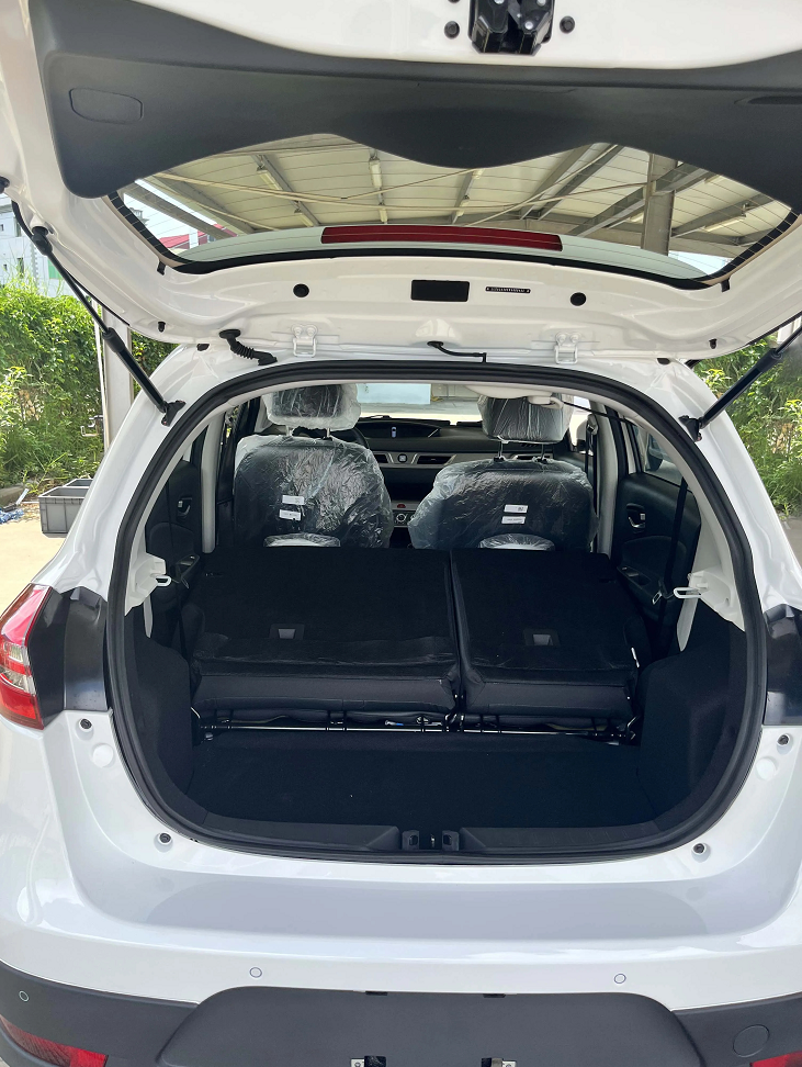 性價比+大空間，云度π1 lite輕享版的后備箱能幫你日入千元