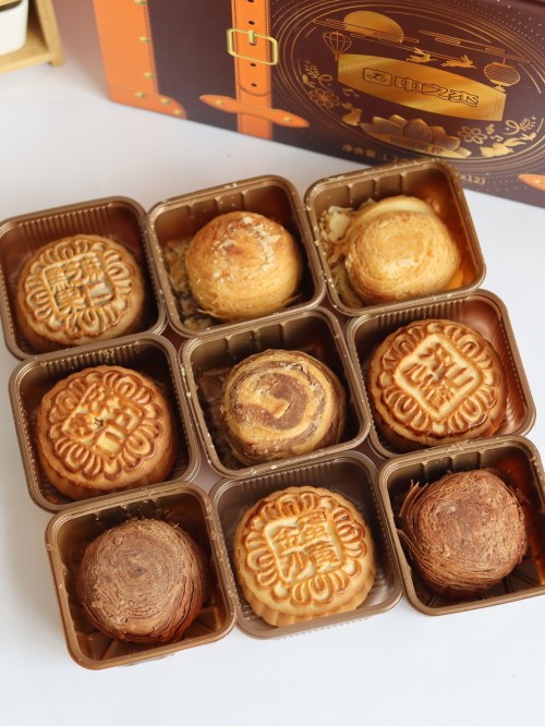 被朋友安利的中之杰月餅！全家都直接夸好吃