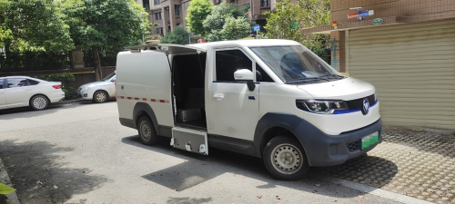 湖南首位智藍精靈車主談：為何“不用省著開”？